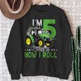 キッズ I Am 5 This Is How I Roll One Years Old Tractor 5歳の誕生日 スウェットシャツ 年配の女性への贈り物
