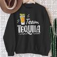 チーム・テキーラ・アイ・メキシカン・バー・アルコール・テキーラ・パーティー スウェットシャツ 年配の女性への贈り物