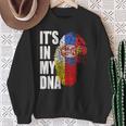 ドイツとセルビアのdna遺産フラグ スウェットシャツ 年配の女性への贈り物