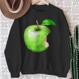 噛まれた青リンゴのイラスト スウェットシャツ 年配の女性への贈り物