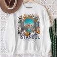 イスタンブール、トルコ 猫の街 Istanbul Turkey City Of Cats スウェットシャツ 年配の女性への贈り物