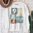 キッズ 9歳の男の子サイクリスト9歳の誕生日バイクマウンテンバイク スウェットシャツ 年配の女性への贈り物
