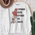 ラインマンのクォーターバックにはアメリカンフットボールにヒーローが必要 スウェットシャツ 年配の女性への贈り物