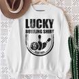 ラッキーボウリングシャツはボウラーのための面白い引用を洗わないでください スウェットシャツ 年配の女性への贈り物