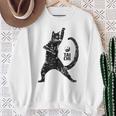 太極拳の練習をしている陽気な猫 陰陽 スウェットシャツ 年配の女性への贈り物