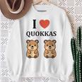 小さな赤ちゃんクオッカのユーモア動物は大好きです私はクオッカが大好きです スウェットシャツ 年配の女性への贈り物