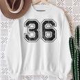 背中に36番。 スウェットシャツ 年配の女性への贈り物