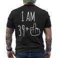 I Am 39 Plus 1 中指 40歳の誕生日 メンズTシャツ バックプリント