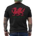 Cymru Am Byth ウェールズ ラグビー ドラゴンウェールズ プレイヤープライドギフト メンズTシャツ バックプリント
