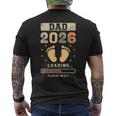 Dad 2026 Loading Annuncio Di Un Bebè Papà In Attesa T-shirt da uomo con stampa posteriore