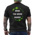 Irish You Were Nakedt Patrick's Day アイルランドのお祝い メンズTシャツ バックプリント