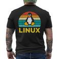 Linux レトロ ヴィンテージ ペンギン オタク ペンギン オペレーティング システム オタク メンズTシャツ バックプリント