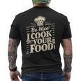Be Nice I Cook Your Food クッキング クック シェフ 料理 面白い メンズTシャツ バックプリント