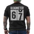 Oldometer 67 67歳の誕生日ギフトシャツ メンズTシャツ バックプリント