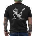 エレキギターで遊ぶ面白いギター猫 メンズTシャツ バックプリント