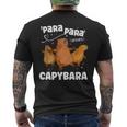 カピバラ好きファニーパラパラカピバラ メンズTシャツ バックプリント
