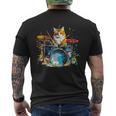 ドラマーの猫猫とドラム メンズTシャツ バックプリント