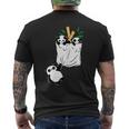 パンダのポケットに入ったパンダ メンズTシャツ バックプリント