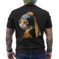 パールイヤリング付き猫 フェルメール メンズTシャツ バックプリント