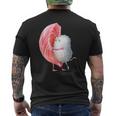 ロマンチック ピンク まぐろ 寿司 ハグ&キス 日本食通 メンズTシャツ バックプリント