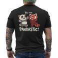 君はパンダスティックだよハイタッチのレッサーパンダとパンダ メンズTシャツ バックプリント
