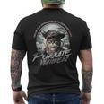 海賊ウィスカーおかしな海賊猫と帆走猫 メンズTシャツ バックプリント