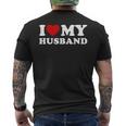 私は夫を愛しています私は夫を心から愛しています メンズTシャツ バックプリント