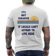 地元の人々がここに住む余裕がないなら、それは楽園ではない メンズTシャツ バックプリント