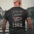 1962 マッスルカー 63歳の誕生日 クラシックカー メンズTシャツ バックプリント 高齢者への贈り物