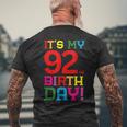 92歳 カラフル Happy Birthday Its My 92Th Birthday メンズTシャツ バックプリント 高齢者への贈り物