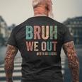 Bruh We Out 9年生 クラス 2025年生 9年生 卒業 メンズTシャツ バックプリント 高齢者への贈り物