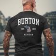 Burton Michigan Mi ヴィンテージ アメリカ国旗 スポーツデザイン メンズTシャツ バックプリント 高齢者への贈り物