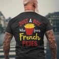 Just A Boy Who Loves French Fries フライドポテト じゃがいも ヴィーガン メンズTシャツ バックプリント 高齢者への贈り物