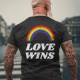 Lgbt フラッグ プライド ポケット レインボー Love Wins パーティー レインボー メンズTシャツ バックプリント 高齢者への贈り物