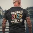 Uomo Pensione Regalo Papà Collega Divertente Pensionato 2025 T-shirt da uomo con stampa posteriore Regalos para ancianos