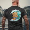 かわいいサーファーのテディベア。 メンズTシャツ バックプリント 高齢者への贈り物