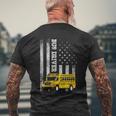 スクールバスドライバー アメリカ国旗 スクールバスドライバー用 メンズTシャツ バックプリント 高齢者への贈り物