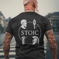 ストイックな美徳 – 知恵の勇気 正義 自己習得のシンボル メンズTシャツ バックプリント 高齢者への贈り物