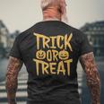 トリックオアトリートパンプキンフェイスハロウィングラフィック。 メンズTシャツ バックプリント 高齢者への贈り物