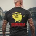 ハロウィン ホラー ドラキュラ ヴァンパイア ヴィンテージ コミックブック ムービー メンズTシャツ バックプリント 高齢者への贈り物
