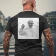 フランシスコ教皇 メンズTシャツ バックプリント 高齢者への贈り物