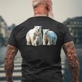 ホッキョクグマ。動物好き、シロクマの家族 メンズTシャツ バックプリント 高齢者への贈り物