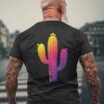 レインボーサボテン 砂漠の夕日と太陽の雰囲気 メンズTシャツ バックプリント 高齢者への贈り物