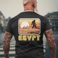 レトロ ビッグフット & ピラミッド エジプト サスカッチ グラフィック メンズTシャツ バックプリント 高齢者への贈り物