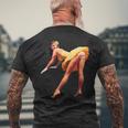 ヴィンテージピンナップガール、セクシードレス。メンズ、レディース。 メンズTシャツ バックプリント 高齢者への贈り物