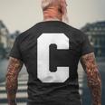 大文字 C アルファベット モノグラム イニシャル メンズTシャツ バックプリント 高齢者への贈り物