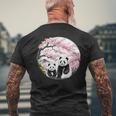 桜 パンダ お花見 親子 春 水墨画 和風 動物 メンズTシャツ バックプリント 高齢者への贈り物