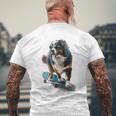 面白いスケートボード バーニーズマウンテンドッグ スケーター スケートグラフィック メンズTシャツ バックプリント 高齢者への贈り物