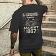 1967年8月より伝説 1967年8月生まれの誕生日 メンズTシャツ バックプリント 彼への贈り物