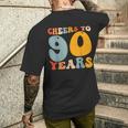 90歳 誕生日 パーティー お祝い 乾杯 90歳 メンズTシャツ バックプリント 彼への贈り物